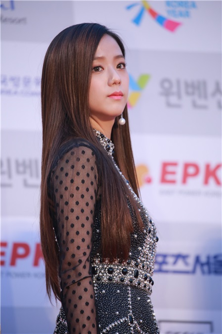 宇宙少女、EXO、I.O.I、Twice等出席第26届首尔歌谣大赏