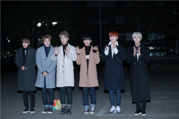 男团Seventeen、 ASTRO、 B1A4等前往KBS电视台参加《音乐银行》彩排