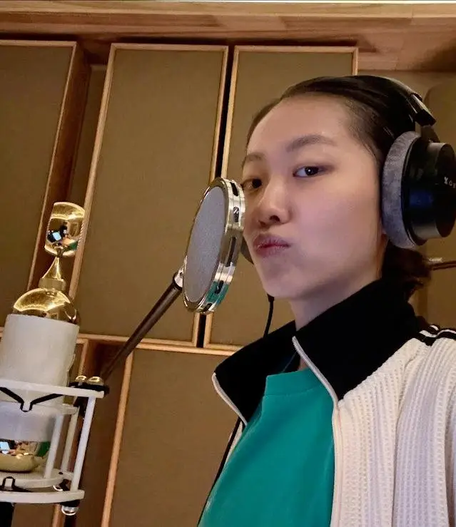陈奕迅女儿回应“拼爹”获乐坛新人奖：是一个很好的鼓励