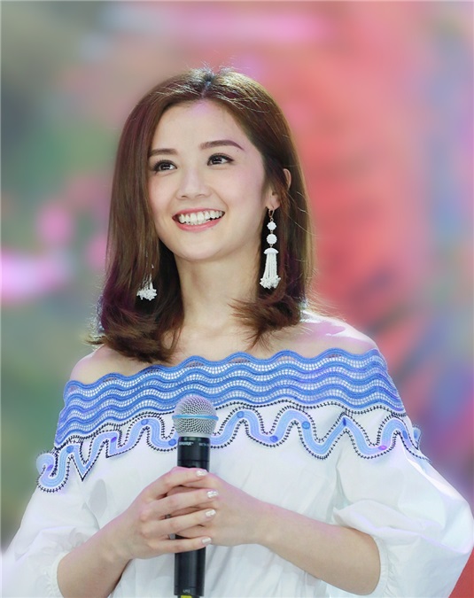 Twins十五周年演唱会将启 阿Sa阿娇合体超女任评委
