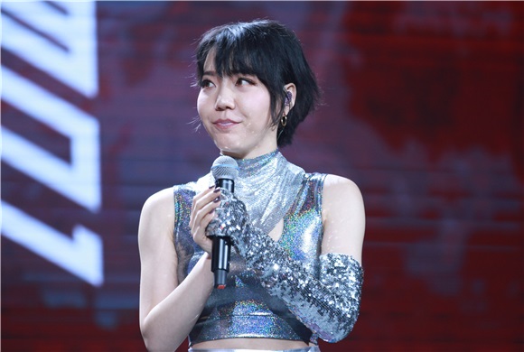 吴莫愁出席虾米音乐寻光盛典