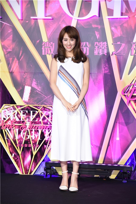 修杰楷、吴珊儒、林嘉琦等艺人出席微风广场微风之夜