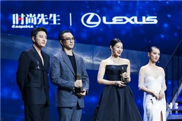 「年度品质艺人」胡杏儿、黄觉