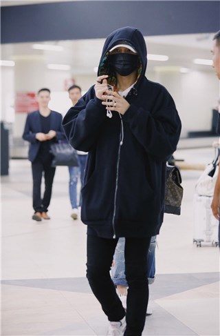 李权哲