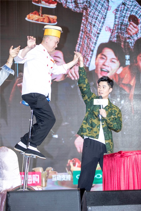 陈赫开车舞battle 《奔跑吧》发布会公益再续航