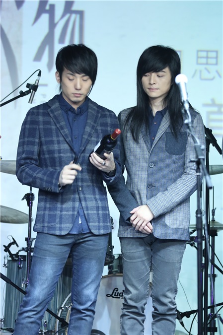 目思者乐队分享十年《小人物》心路历程 周杰伦小霞隔空力挺