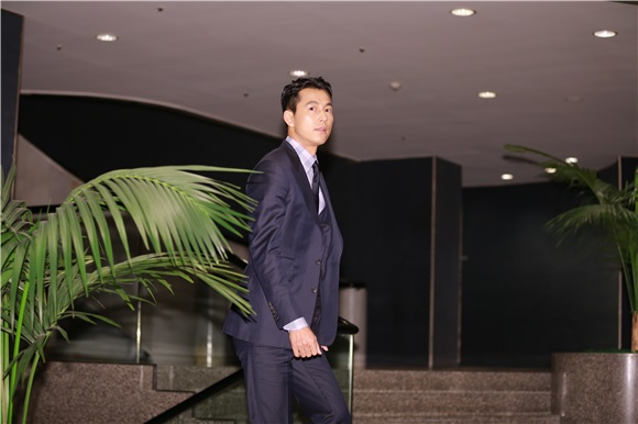郑雨盛、廉晶雅、孙旻浩等出席品牌Monsieur J站台活动