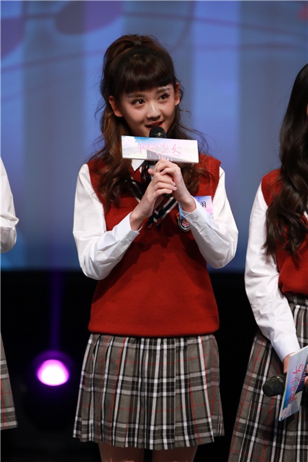 电影《闪光少女》春季大考 徐璐苦练扬琴获称赞