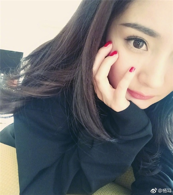 袁咏仪都向成龙都道歉了 演艺圈还有哪些人心结未解