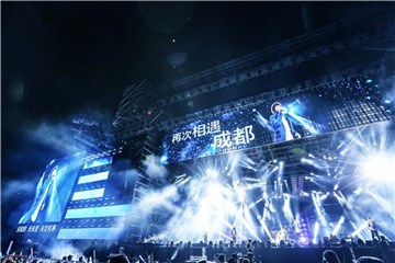 就要粉丝喊「破喉咙」！ 五月天再次High翻成都