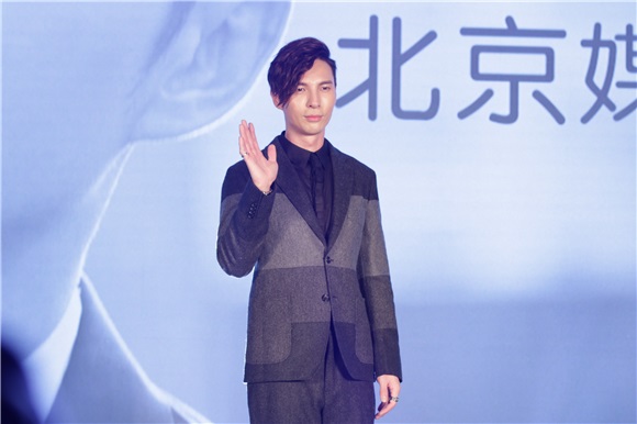 陈势安加盟华纳后的首张专辑北京媒体见面会
