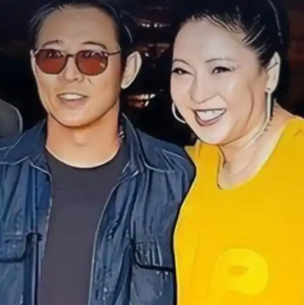 向太回应李连杰状态回春 辟谣“换心脏”传闻