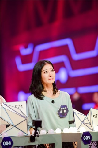 淘汰后遗憾落泪的陈红