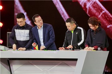 俞敏洪被十四巧板难住