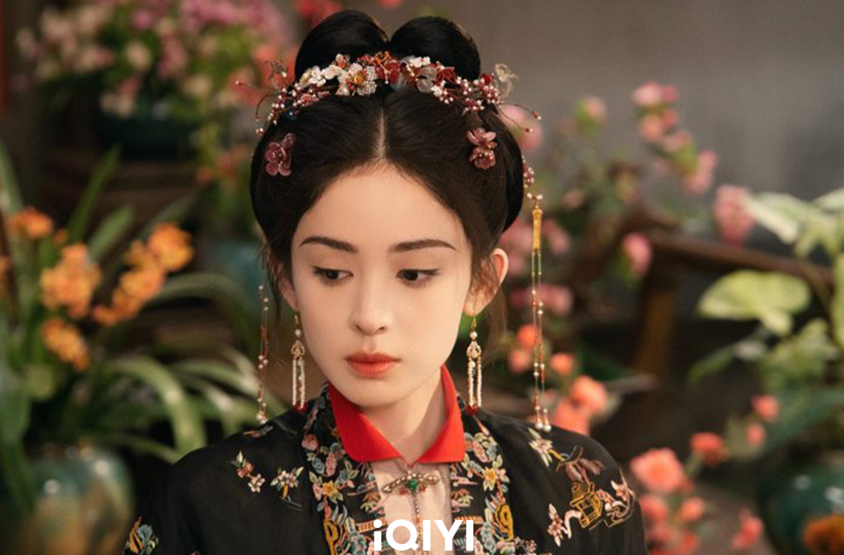 侯明昊《玉茗茶骨》化身男版魏璎珞又下跪又挨刀 示弱卖惨激起古力娜扎保护欲