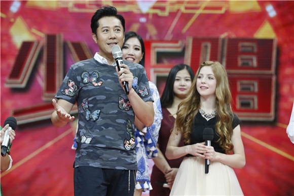 蔡国庆《天天》谈儿子:结婚不是大事,有他才幸福