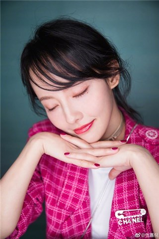 张嘉倪微博宣布二胎喜讯：我们要变成一家四口啦