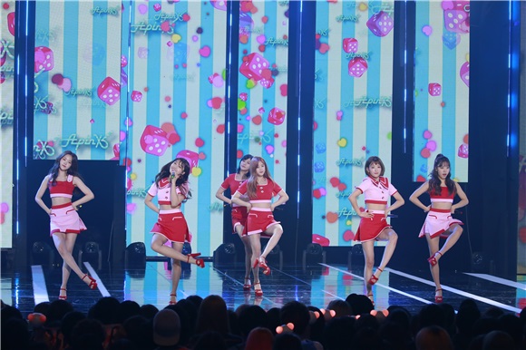 〈Yes 首尔现场〉​​​​Apink、MAMAMOO、NCT127等齐聚《TheShow》带来精彩表演