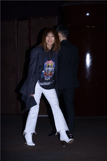 少女时代孝渊、黄薪惠、池相烈等出席《我的英语思春期》制作发布会 