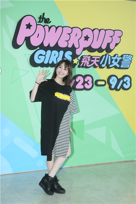 朱俐静出席飞天女神特展