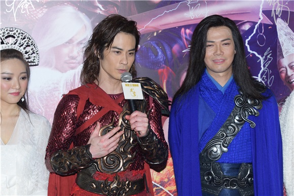 郑嘉颖、谢天华、郑丹瑞、黎耀祥、谭耀文、吕良伟等出演舞台剧《风云5D音乐剧》