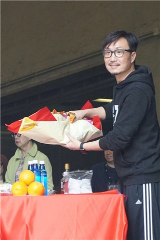 图片说明