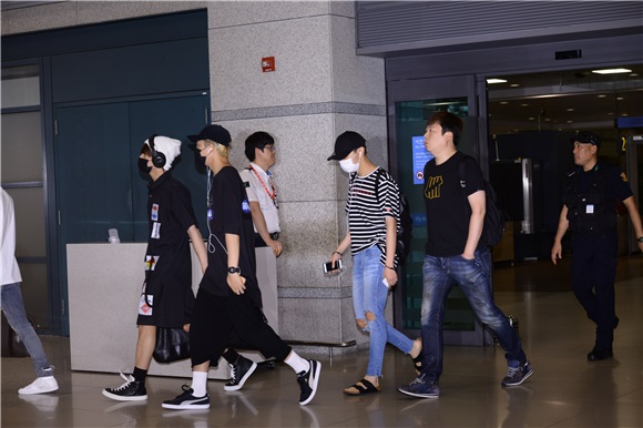 李敏镐、女团TWICE、防弹少年团结束’KCON 2016 LA’美国行程返回韩国