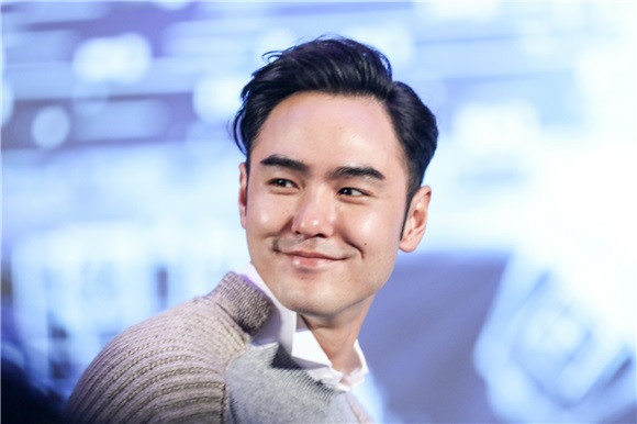 《心理罪之城市之光》亮相 李昌钰现场展身手力摔邓超