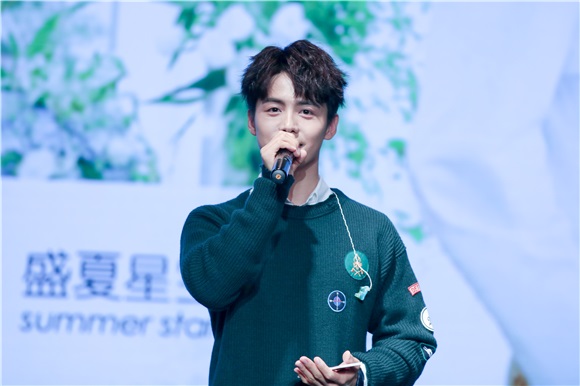 马天宇回归乐坛黄雅莉助阵 《手花》感恩歌迷十年陪伴