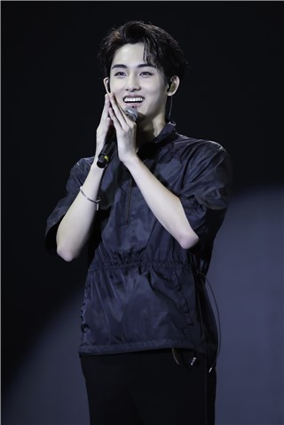 WINWIN