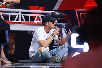 黄子韬示范rap,分享心得给选手