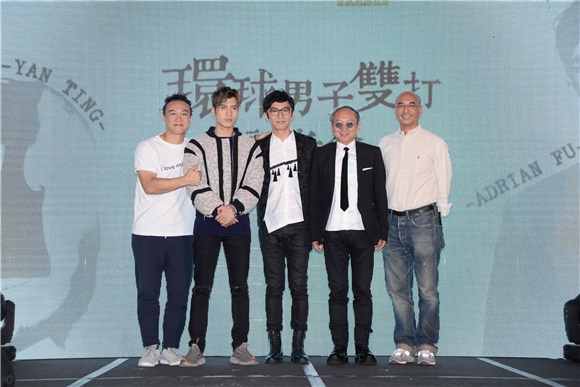 周殷廷与符致逸正式签约环球