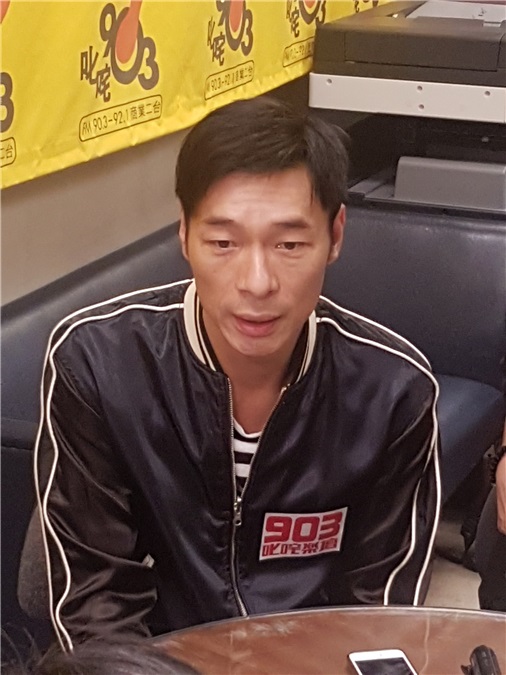 〈Yes 香港现场〉许志安宣传新歌 仍心系太太郑秀文