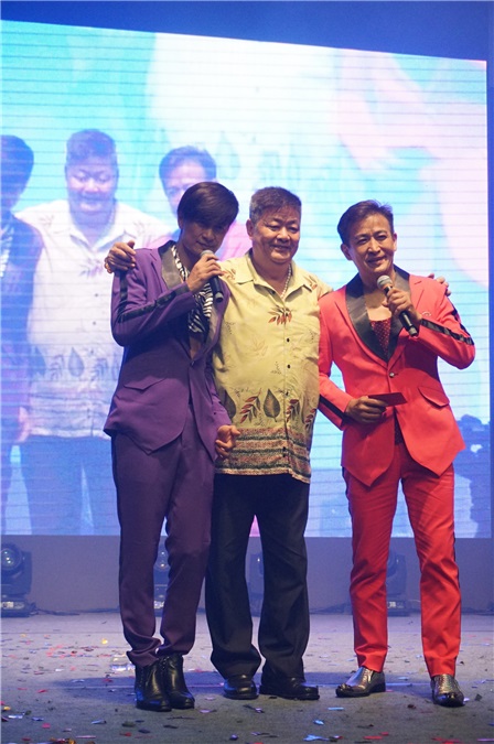 王维德、麦德罗演唱会