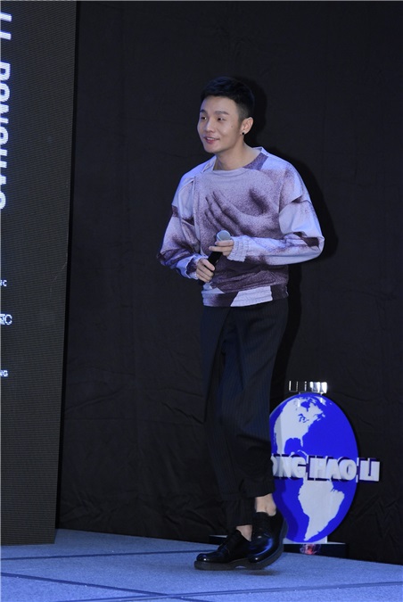 李荣浩举办最新个人专辑