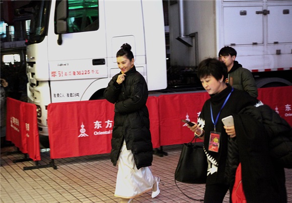 黄奕再现央视春晚上海分会场第五次彩排