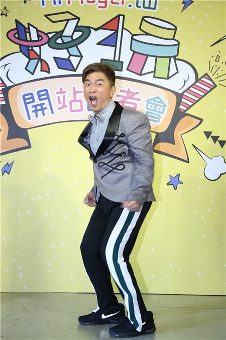 吴宗宪出席新娱乐影音网路平台成立发布会站台造势