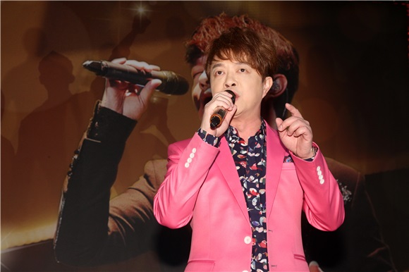 翁立友友举办你真好小巨蛋演唱会