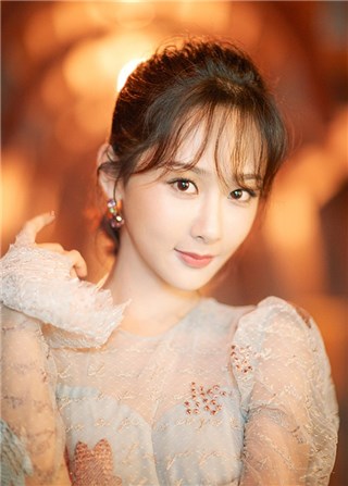 杨紫演技人气获认可