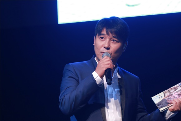 任昌丁新专辑《I’M 》Showcase 实力献唱新歌