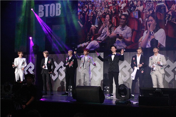 韩团BTOB来台举办粉丝见面会