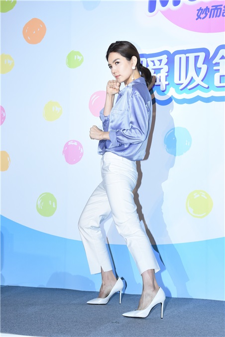 Ella陈嘉桦出席婴幼儿尿布品牌全新升级上市发布会