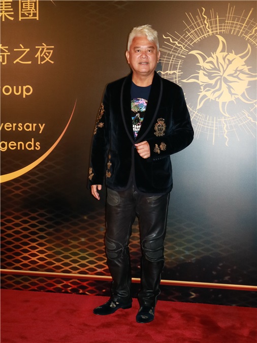 杨千嬅、薛凯琪等出席「太阳城10周年传奇之夜」的庆祝活动