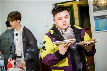 艾福杰尼要下车?