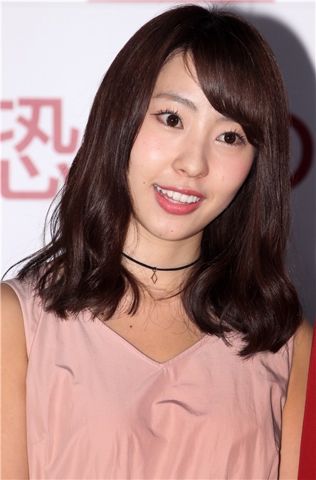 女子天团AKB48藤江丽奈和导演宫本正美来台 为电影「恐怖的中身」登台造势