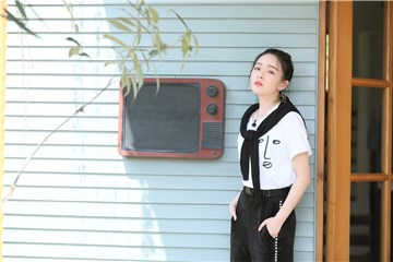 阚清子简约