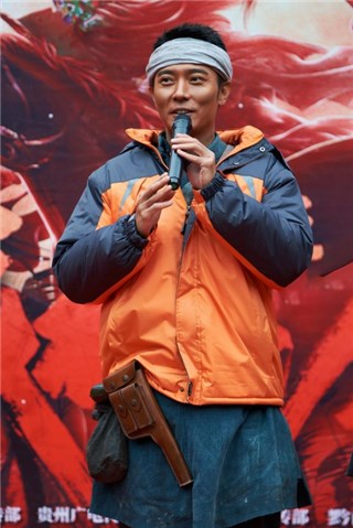 演员:张丹峰