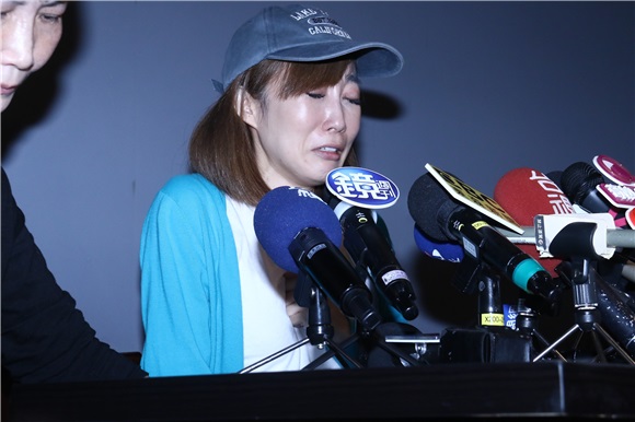 面对遭劈腿疑云 西田惠里奈为自己冲动行为道歉
