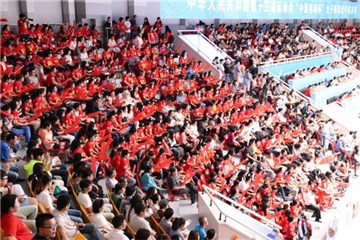 惠若琪粉丝组成的红色助威方阵