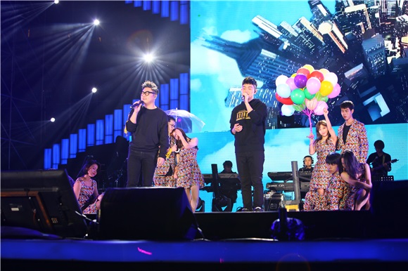 好妹妹2016全国巡演杭州收官 创独立音乐人体育馆票房纪录